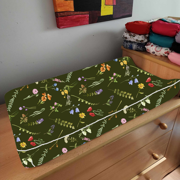 Housse de table à langer Douces fleurs olives