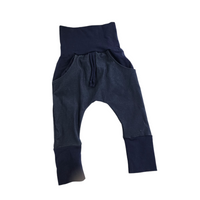 Jeans jogger marine sans poche aux fesse