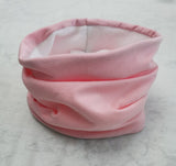 Cache-cou doublé en polar rose pâle