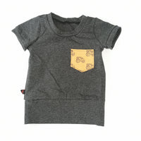 T-shirt évolutif charcoal à poche tracteur
