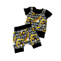 Short, culotte courte demi-taille tracteurs et ces chevrons