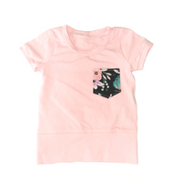 T-shirt évolutif rose à poche fleurs pastels fond noir
