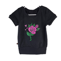 t-shirt noir rose et papillon 6-9 ans
