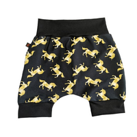 Short, culotte courte demi-taille licornes dorées